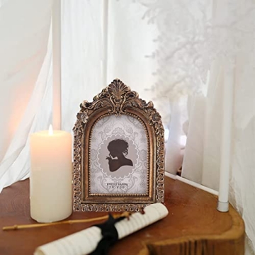 Vintage Mini Picture Frame for Home Decor and Gifts