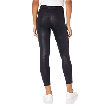 Chic Nia Leather Look Leggings for Modern Women