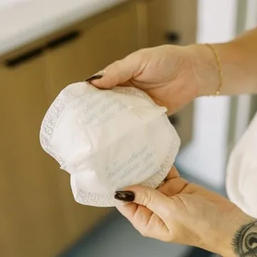 Dr. Brown's 60pk Disposable Leakproof Breast Pads - Comfort & Absorption