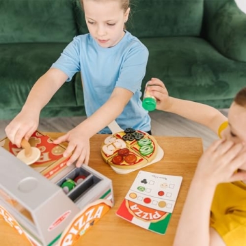 Melissa & Doug Wooden Pizza Counter Play Set for Kids