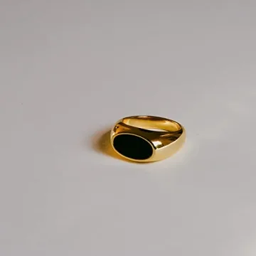 Black Enamel Oval Statement Ring | 18K Gold Plated