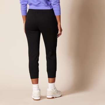 Cozy Women's Fleece Capri Jogger Sweatpants in Plus Size