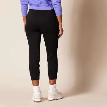 Cozy Women's Fleece Capri Jogger Sweatpants in Plus Size