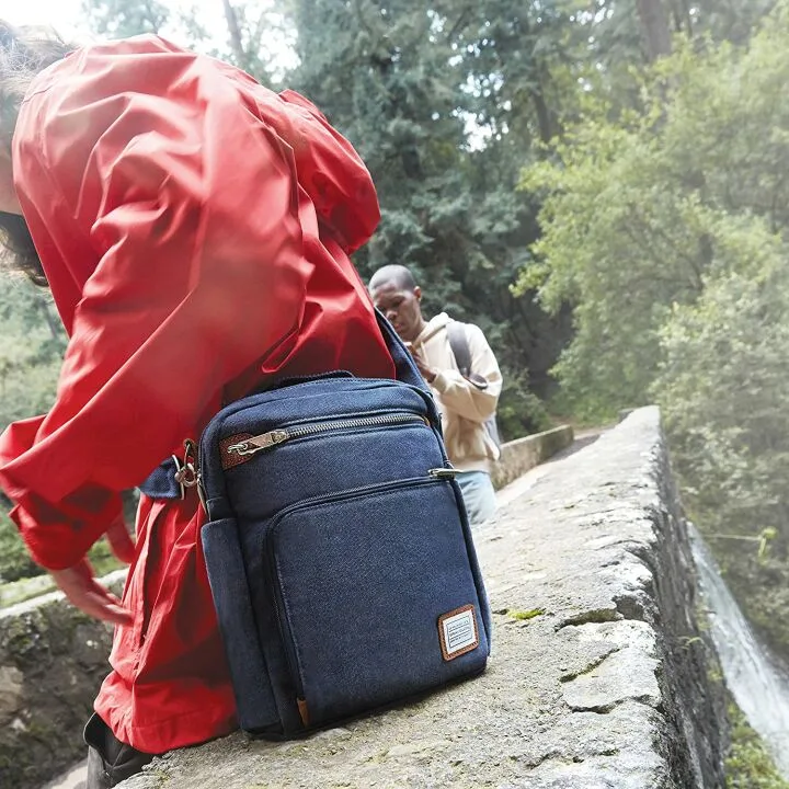 Travelon Heritage Anti-theft Tour Bag in Indigo