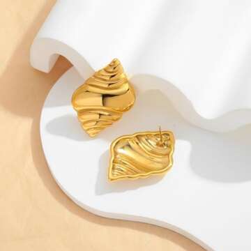 WOWORAMA Chunky Gold Conch Shell Earrings for Women