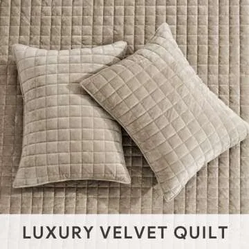RECYCO Luxury Velvet Quilt Set, Elegant Bedding for All Seasons