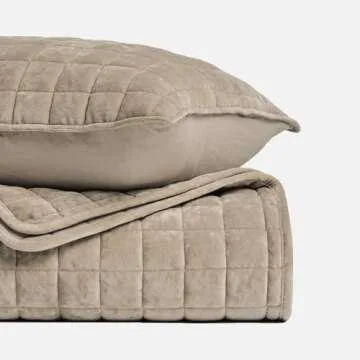 RECYCO Luxury Velvet Quilt Set, Elegant Bedding for All Seasons