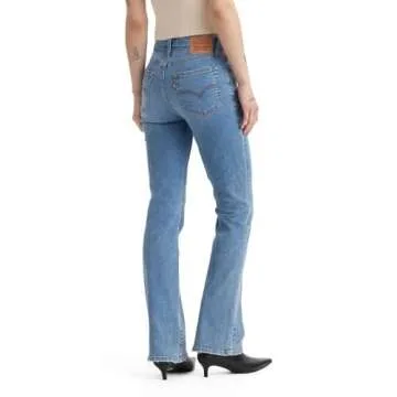Levi's Women's 725 High Rise Bootcut Jeans (Also Available in Plus), Total Freedom, 26 Regular