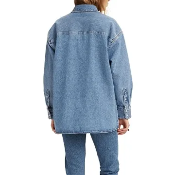 Levi's Women's Relaxed Western Shirt in Indigo Stonewash
