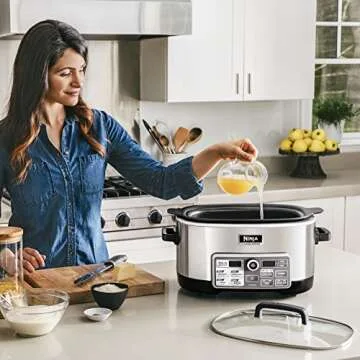 Ninja Auto-iQ Multi/Slow Cooker with 80-Pre-Programmed Auto-iQ Recipes for Searing, Slow Cooking, Baking and Steaming with 6-Quart Nonstick Pot (CS960)
