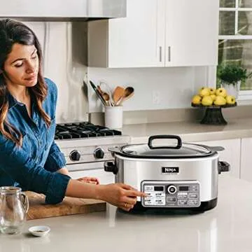 Ninja Auto-iQ Multi/Slow Cooker with 80-Pre-Programmed Auto-iQ Recipes for Searing, Slow Cooking, Baking and Steaming with 6-Quart Nonstick Pot (CS960)