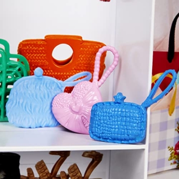 Barbie Fashionistas Doll & Ultimate Closet Playset - Fun & Fashion