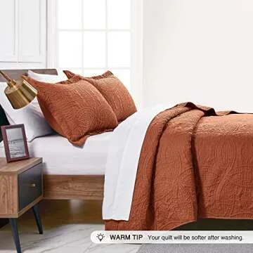 Love's cabin King Size Quilt Set Umber Bedspreads - Soft Bed Summer Quilt Lightweight Microfiber - Modern Style Coin Pattern Coverlet for All Season - 3 Piece (1 Quilt, 2 Pillow Shams)