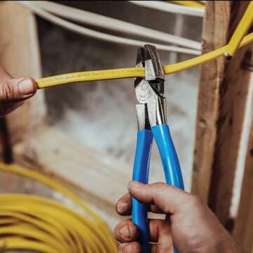Channellock 369 Lineman's Pliers for Effortless Cutting