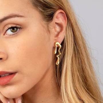 Stylish Women's Gold Stud Earrings Gift for Her
