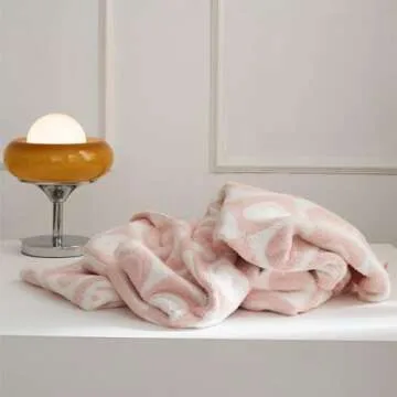 YIRUIO Smile Face Checkerboard Throw Blanket in Soft Pink