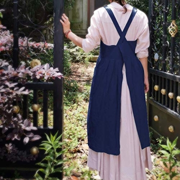 Stylish Cotton Apron with Pockets for Baking