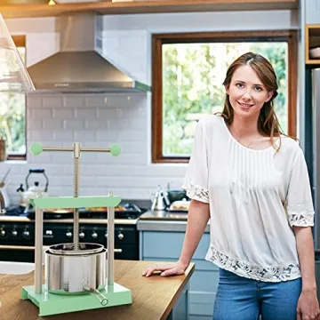Manual Fruit and Vegetable Press for Fresh Juice and Cheese