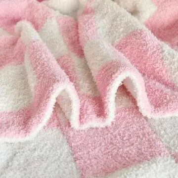 Cozy Xiashrk Checkered Throw Blanket in Pink Soft Microfiber