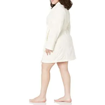 Amazon Essentials Women's Plush Robe Cozy Comfort