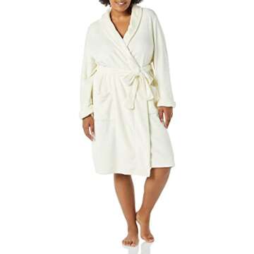 Amazon Essentials Women's Plush Robe Cozy Comfort