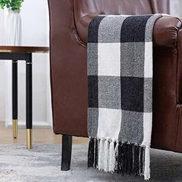 Decorative Throw with Fringe, Soft Chenille Knitted Farmhouse Lightweight Blanket with Tassels for Couch Sofa Chair Bed Office Home Décor