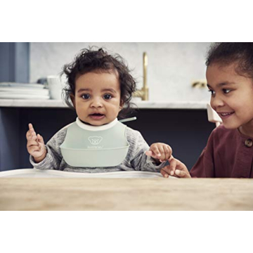 BabyBjörn Small Baby Bib - Eco-Friendly & Easy Clean