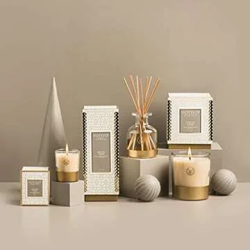 Votivo Joie De Noel - Soy Blend Holiday Candle 10 oz