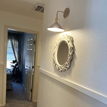 iYoee Wall Sconce Light - Elegant and Versatile Design