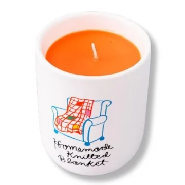 Ban.do Fruity Scented Decorative Candle for Cozy Spaces
