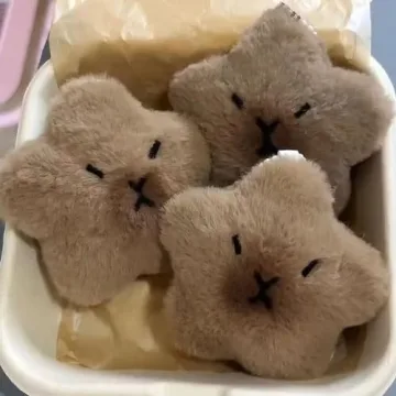 Cute Kawaii Siamese Cat Keychain for All Ages