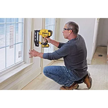 DEWALT 20V MAX XR Cordless Finish Nailer with Brushless Motor