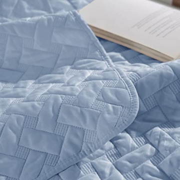 Bedsure King Size Quilt Set for All Seasons & Styles