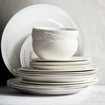 Stylish Artena Ceramic Salad Plates for Entertaining