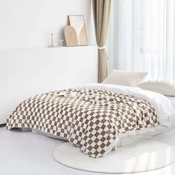 LOMAO Throw Blankets Flannel Blanket with Checkerboard Grid Pattern Soft Throw Blanket for Couch, Bed, Sofa Luxurious Warm and Cozy for All Seasons (Khaki, 60"x80")