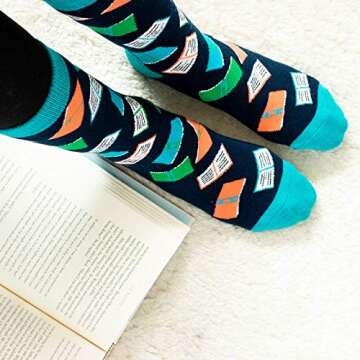 Lavley So Many Books, So Little Time Socks - Funny Gift for Reading and Book Lovers - Unisex One Size Fits Most Men and Women