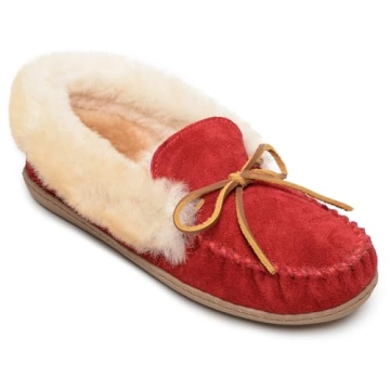 Minnetonka Alpine Sheepskin Slippers for Women - Cozy Comfort