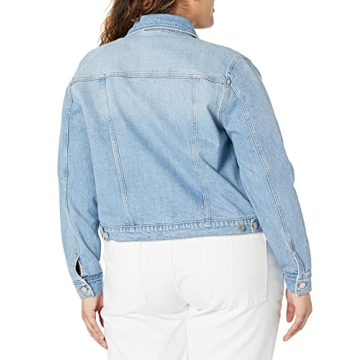 Stylish Jai Cropped Denim Jacket for Modern Women