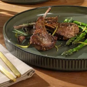 Stunning Gibson Elite 12 Piece Dinnerware Set for Four