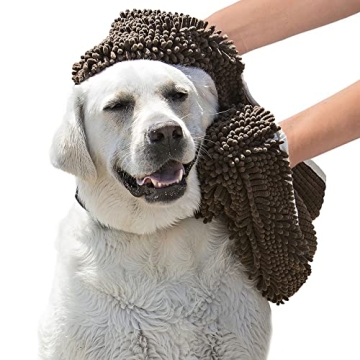 Soggy Doggy Super Shammy Dog Towel, Washable Microfiber Dog Towels for Drying Dogs and Cleaning Paws...