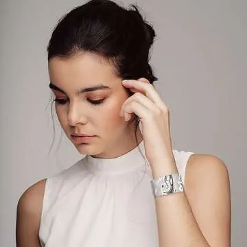 ENSKEFEN Hammered Silver Cuff Bracelet for Women