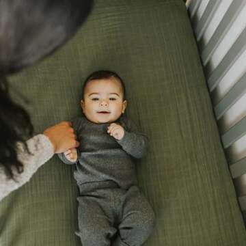 Little Unicorn Crib Sheet | Breathable & Soft Muslin