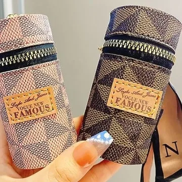 Luxury Leather Lipstick Organizer with Keychain - Travel Essential