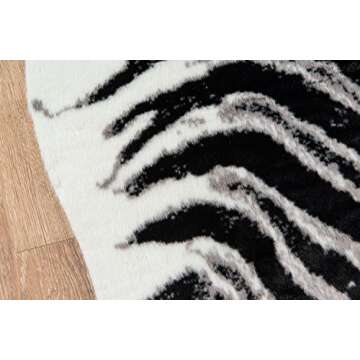Erin Gates by Momeni Acadia Zebra Black Faux Hide Area Rug 5'3" X 7'10"
