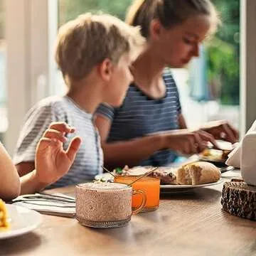 Vintage Coffee Mugs 4pcs Set, Clear Embossed Tea Cups with Bamboo Lids and Spoons, 14 Oz Glass Coffee Cups, Cute Coffee Bar Accessories, Iced Coffee Glasses, Ideal for Cappuccino, Latte (Transparent)