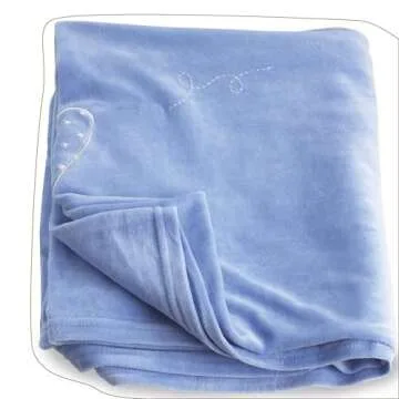 Baby Faces Peekaboo!: With Mirror, Touch-and-Feel, and Flaps