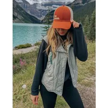 Flygo Women's Quilted Vest Lightweight Stylish Puffer