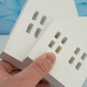 House Shaped Wooden Sign Block Decor for Farmhouse Style