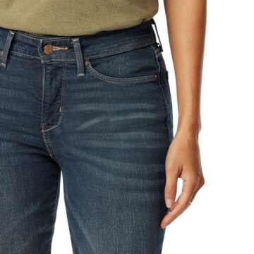 Levi Strauss Signature Gold Women's Totally Shaping Bootcut Jeans (Available in Plus Size), Blue Laguna-Waterless, 12 Regular