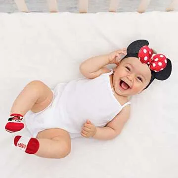 Disney Baby Girls’ Minnie Mouse Gift Set – 2 Piece Headband and Socks (Newborn: 0-12M), Size 0-3 Months, Minnie Ears